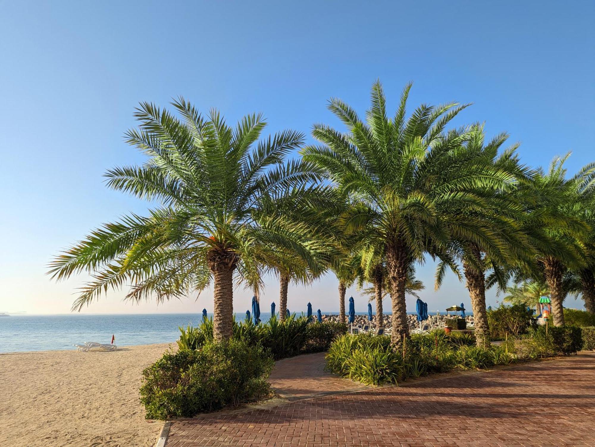 Marjan Island Beautiful Apartment Sea Side View Beach Luxury Rooms Ras Al Khaimah Uae Екстериор снимка