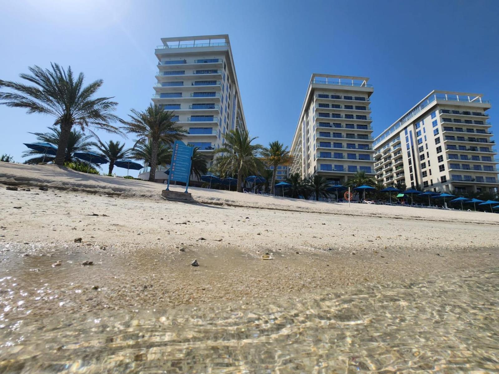 Marjan Island Beautiful Apartment Sea Side View Beach Luxury Rooms Ras Al Khaimah Uae Екстериор снимка